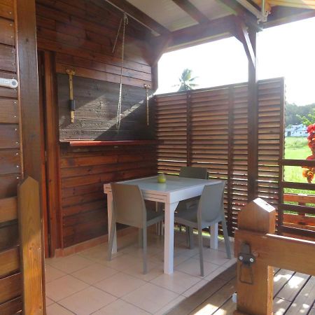 Bungalow des Palétuviers Morne-a-l'Eau Exterior foto